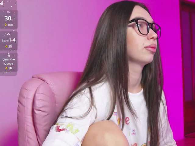 ArianaHotAriana