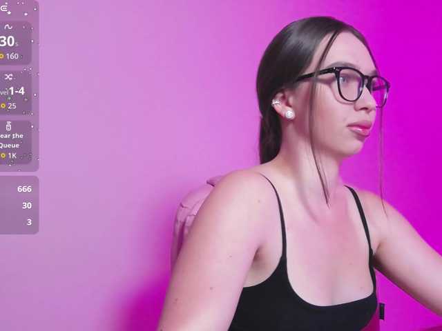ArianaHotAriana live cam on BongaCams