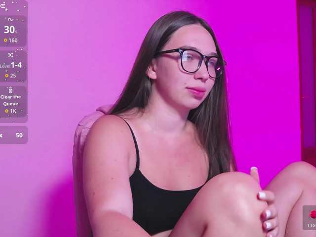 ArianaHotAriana live cam on BongaCams
