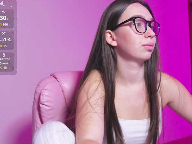 ArianaHotAriana