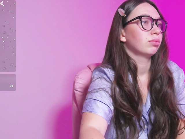 ArianaHotAriana