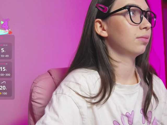 ArianaHotAriana live cam on BongaCams