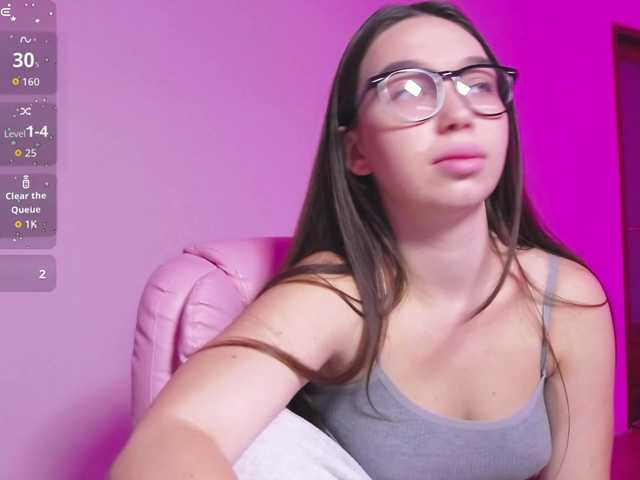ArianaHotAriana live cam on BongaCams