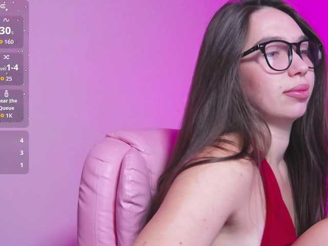 ArianaHotAriana