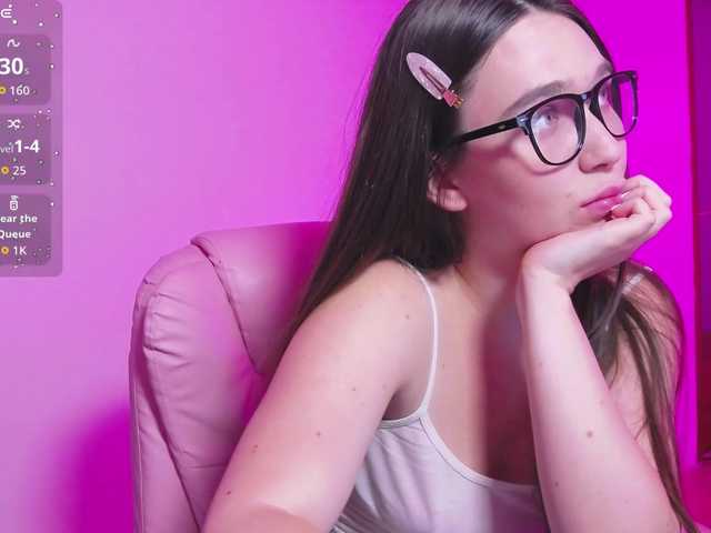 ArianaHotAriana live cam on BongaCams