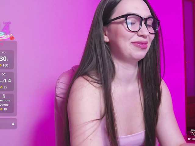 ArianaHotAriana