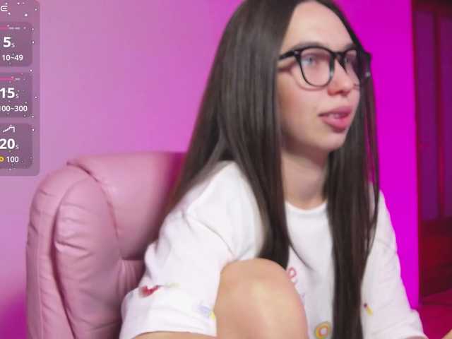 ArianaHotAriana live cam on BongaCams