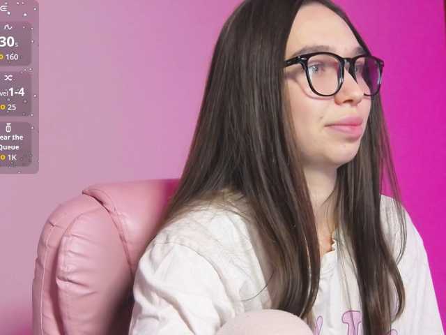 ArianaHotAriana live cam on BongaCams