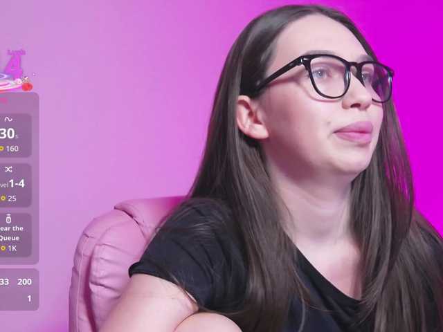 ArianaHotAriana