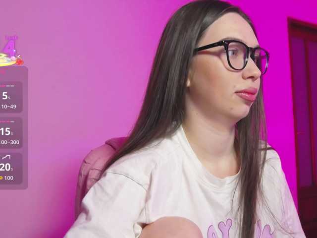 ArianaHotAriana live cam on BongaCams