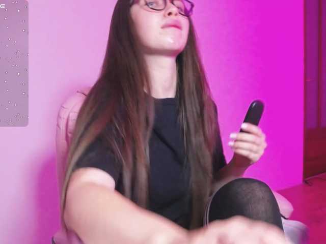 ArianaHotAriana live cam on BongaCams