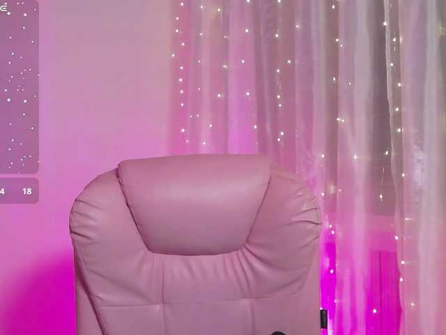 ArianaHotAriana live cam on BongaCams
