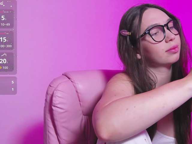 ArianaHotAriana live cam on BongaCams