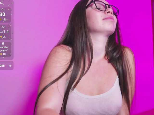 ArianaHotAriana live cam on BongaCams
