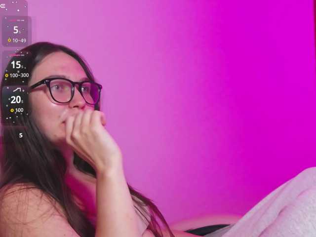 ArianaHotAriana live cam on BongaCams