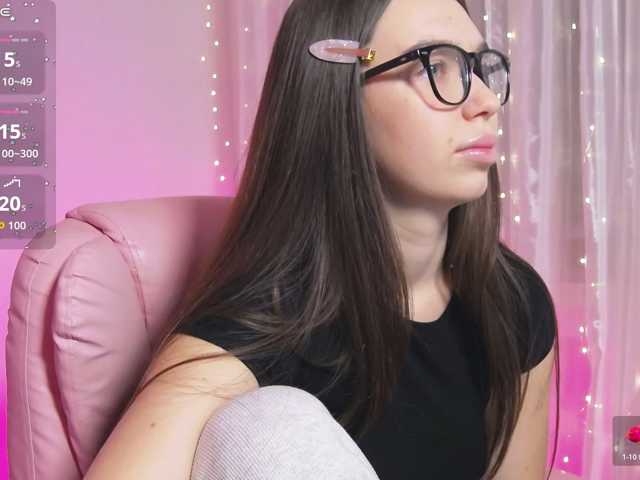 ArianaHotAriana