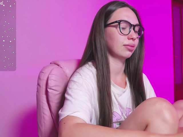 ArianaHotAriana live cam on BongaCams