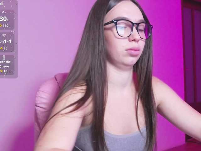 ArianaHotAriana