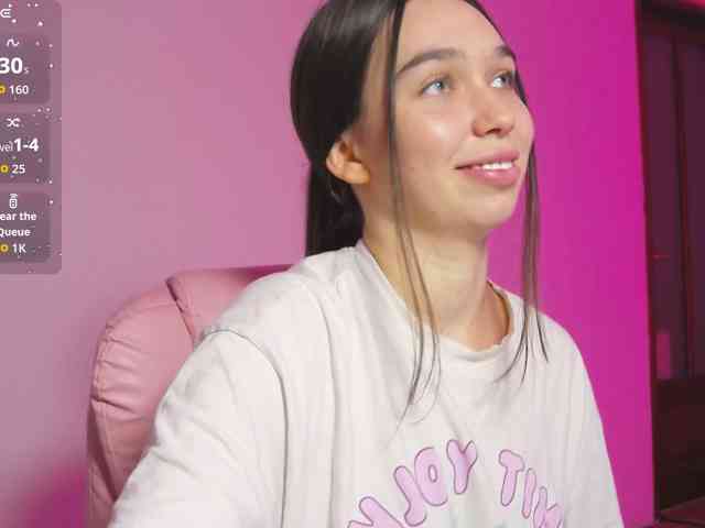ArianaHotAriana