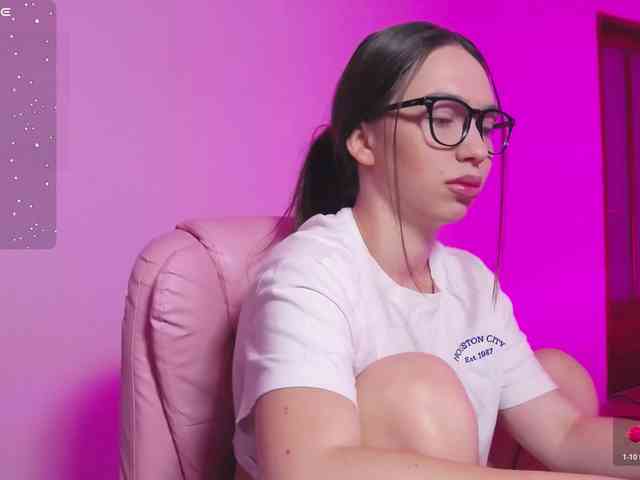 ArianaHotAriana webcam