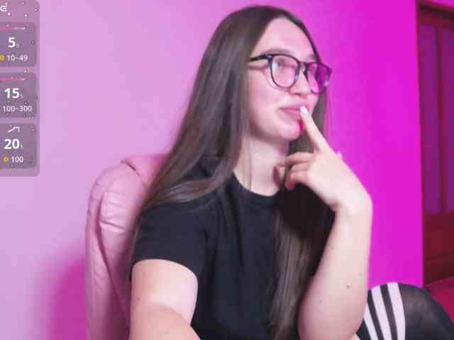 ArianaHotAriana