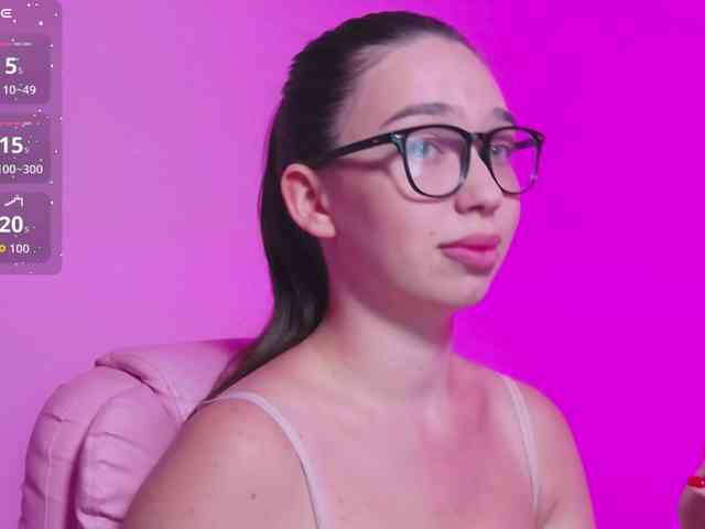ArianaHotAriana