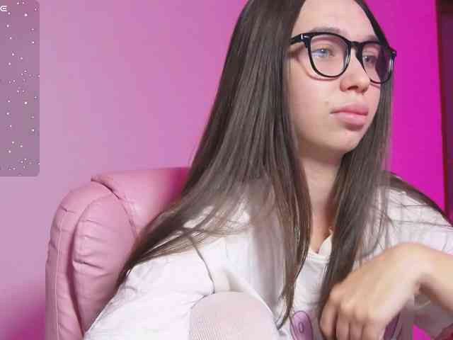 ArianaHotAriana