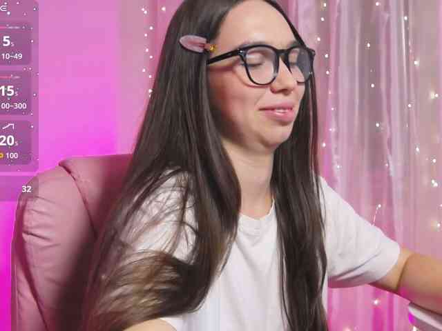 ArianaHotAriana