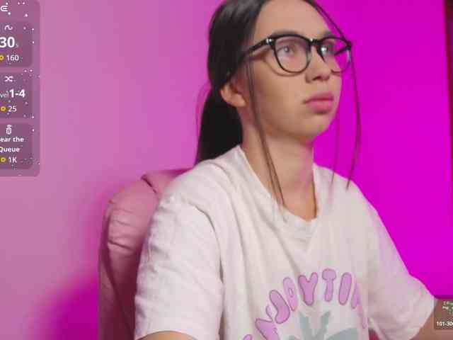 ArianaHotAriana