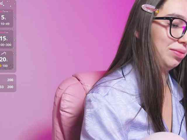 ArianaHotAriana