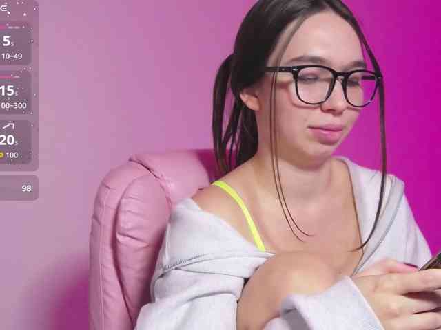 ArianaHotAriana — live female cam on BongaCams