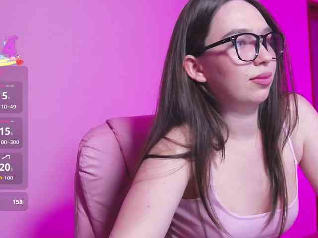ArianaHotAriana ArianaHotAriana