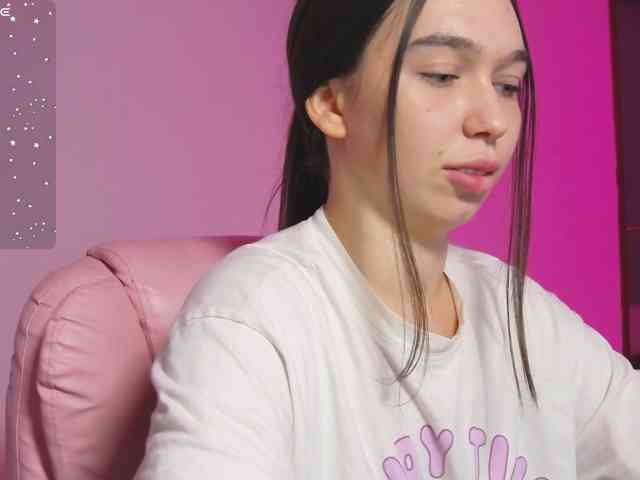 ArianaHotAriana ArianaHotAriana