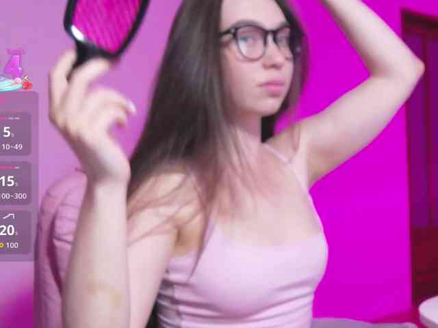 ArianaHotAriana