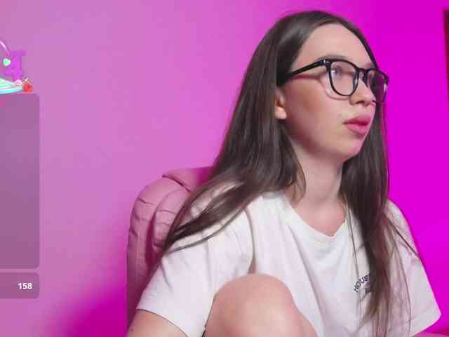 ArianaHotAriana ArianaHotAriana