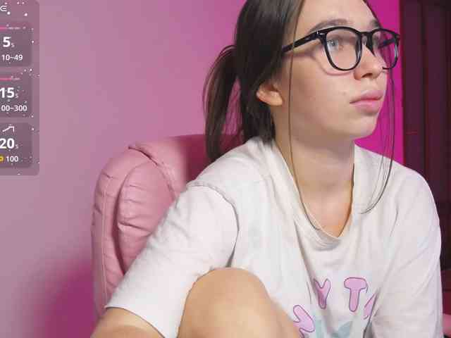 ArianaHotAriana ArianaHotAriana