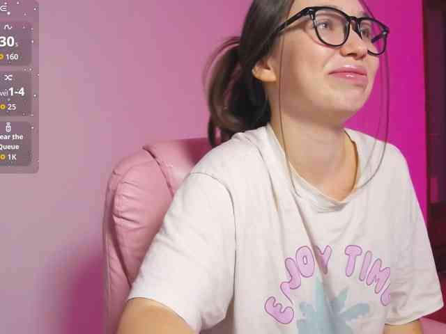 ArianaHotAriana