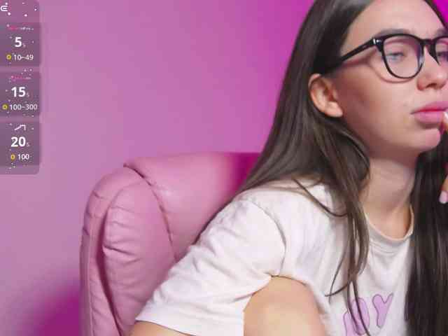 ArianaHotAriana ArianaHotAriana