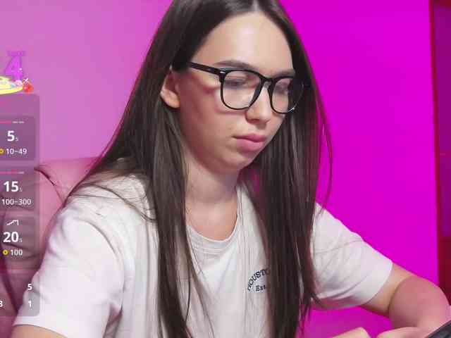 ArianaHotAriana ArianaHotAriana