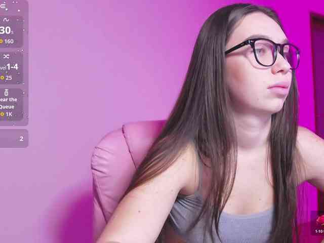 ArianaHotAriana