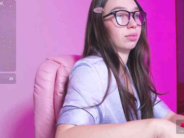 ArianaHotAriana ArianaHotAriana