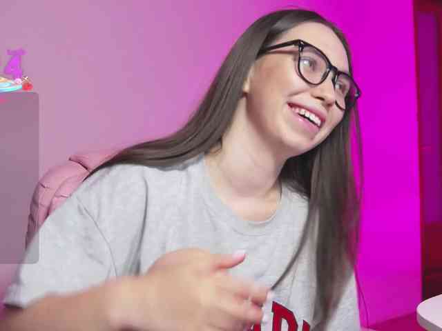 ArianaHotAriana