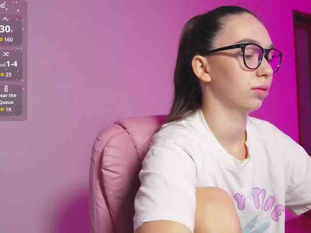 ArianaHotAriana webcam