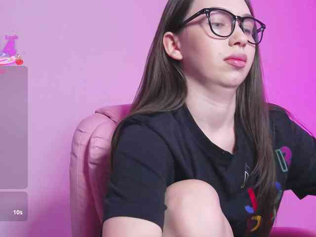 ArianaHotAriana