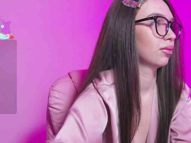 ArianaHotAriana ArianaHotAriana