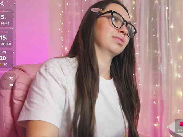 ArianaHotAriana