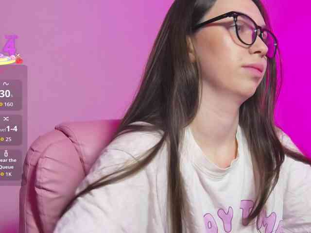 ArianaHotAriana