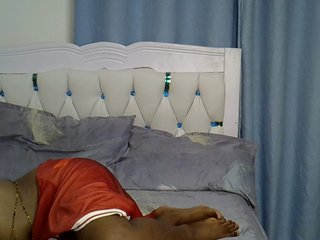 Prettyxoxo's Live Webcam