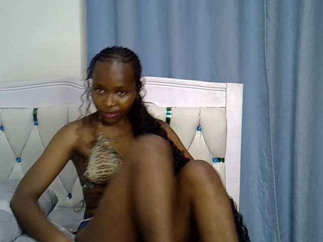 Prettyxoxo live cam on BongaCams