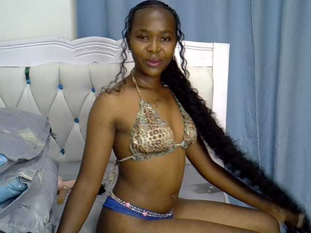 Prettyxoxo live cam on BongaCams